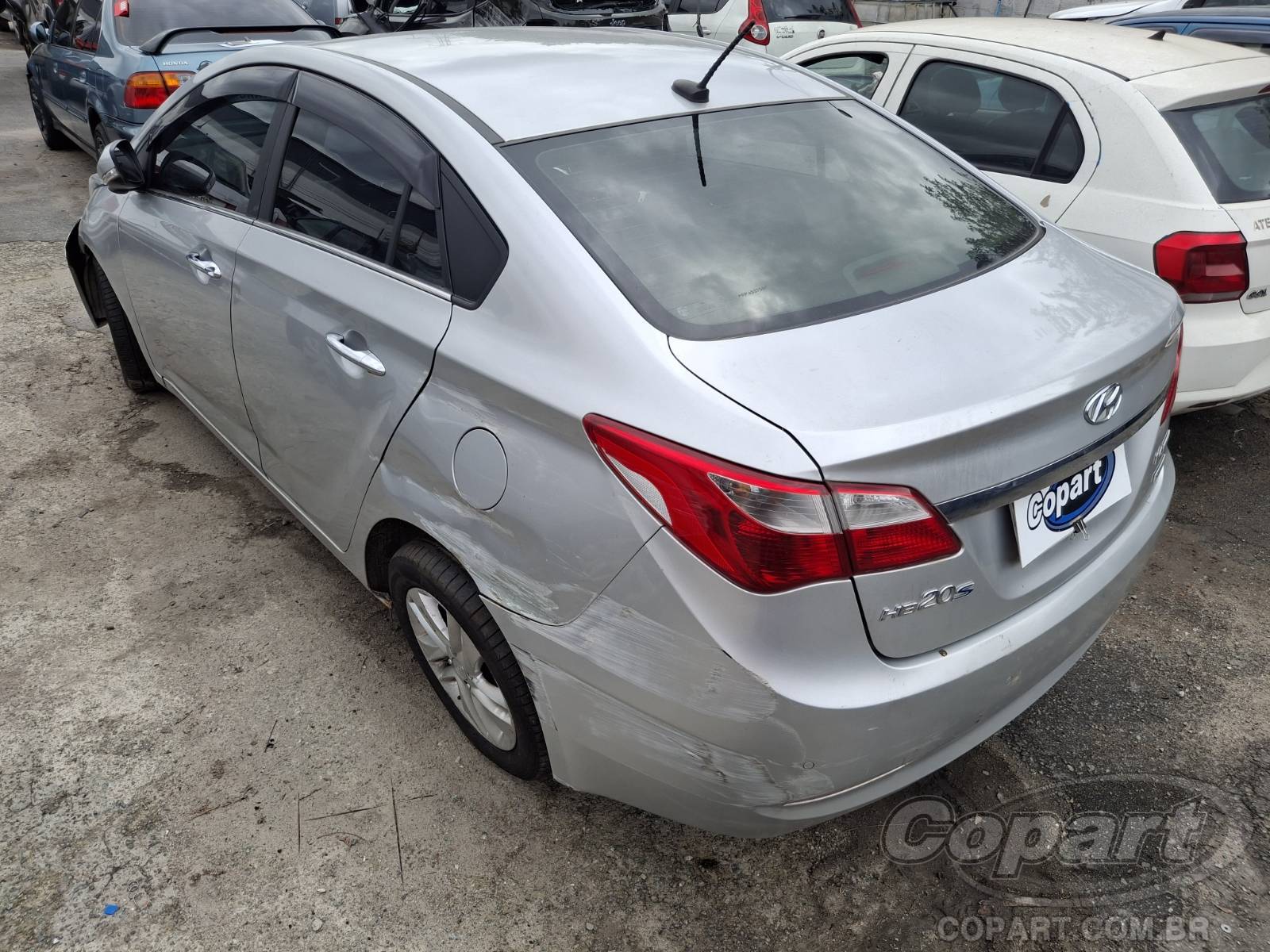 Foto 3: 2015 HYUNDAI HB20S
