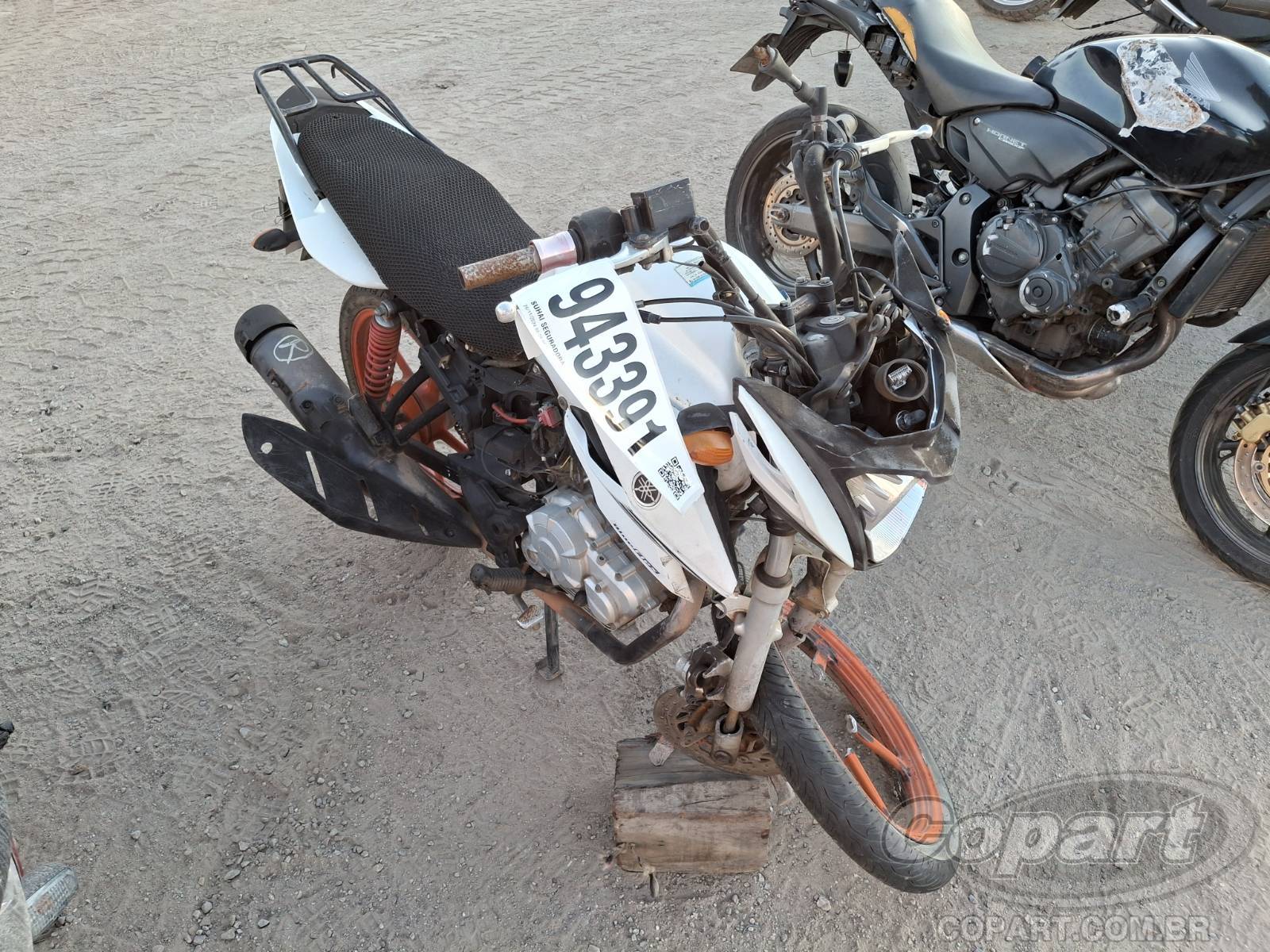 Veículo YAMAHA Fazer Yamaha Fazer YS 150 SED 2014 Médio Monta Colisão 2014 em leilão