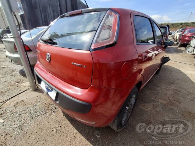 2013 FIAT PUNTO 