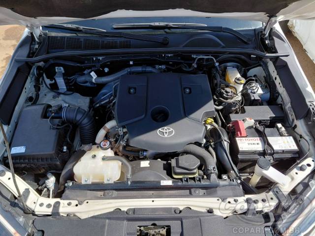 2024 TOYOTA HILUX CD 
