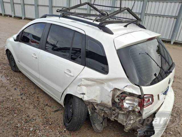 2012 VOLKSWAGEN SPACEFOX 