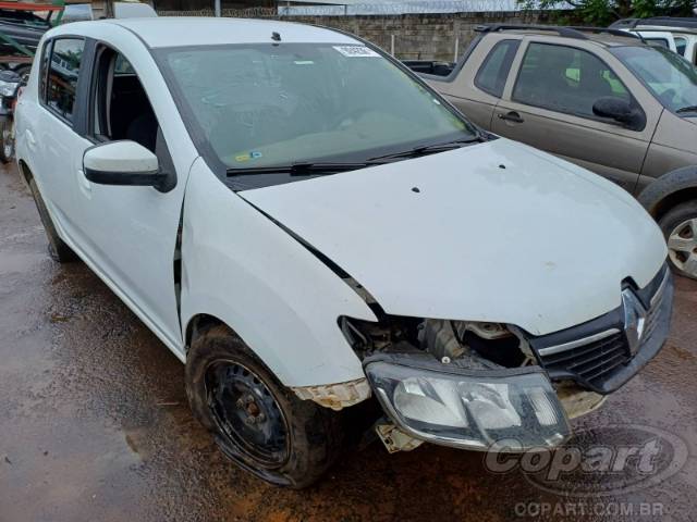 2015 RENAULT SANDERO 