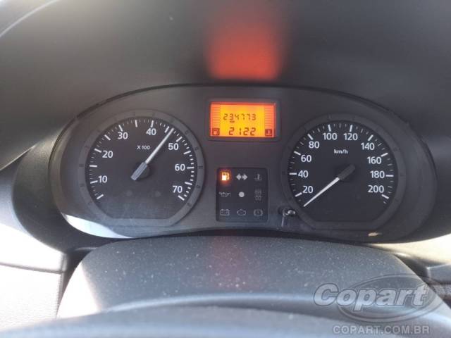 2009 RENAULT LOGAN 