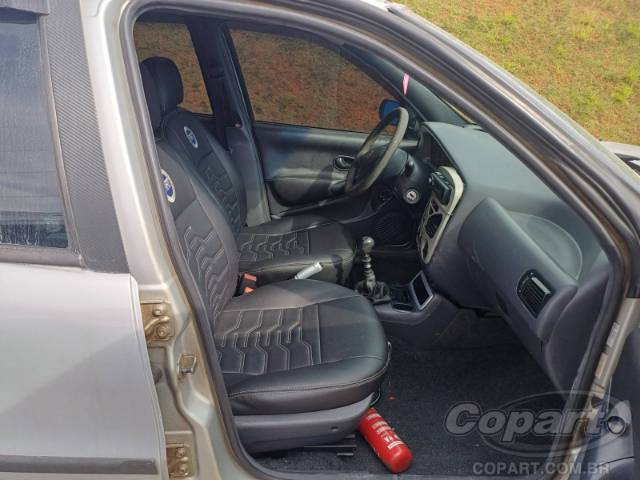 2004 FIAT PALIO WEEKEND 
