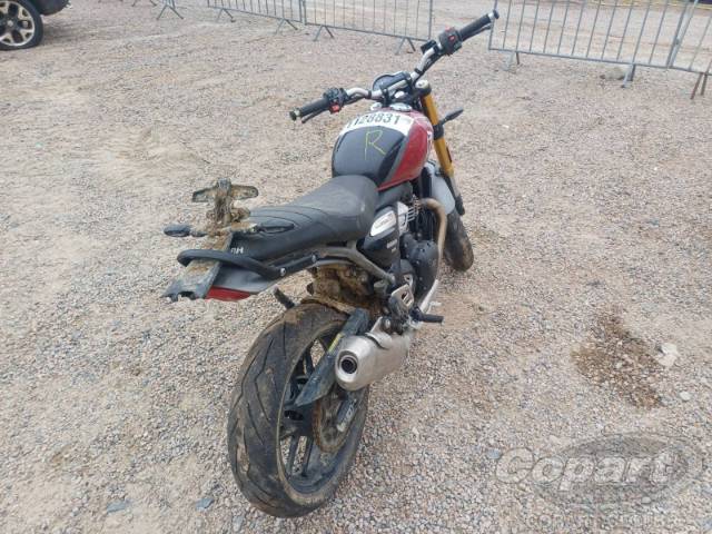 2025 TRIUMPH SPEED 