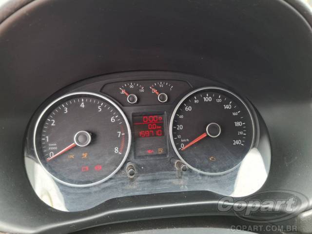 2013 VOLKSWAGEN VOYAGE 