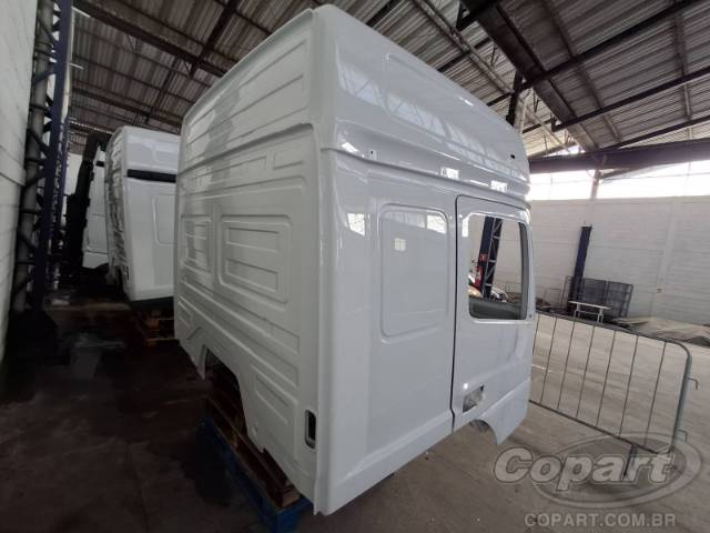 0 MERCEDES BENZ CABINE 