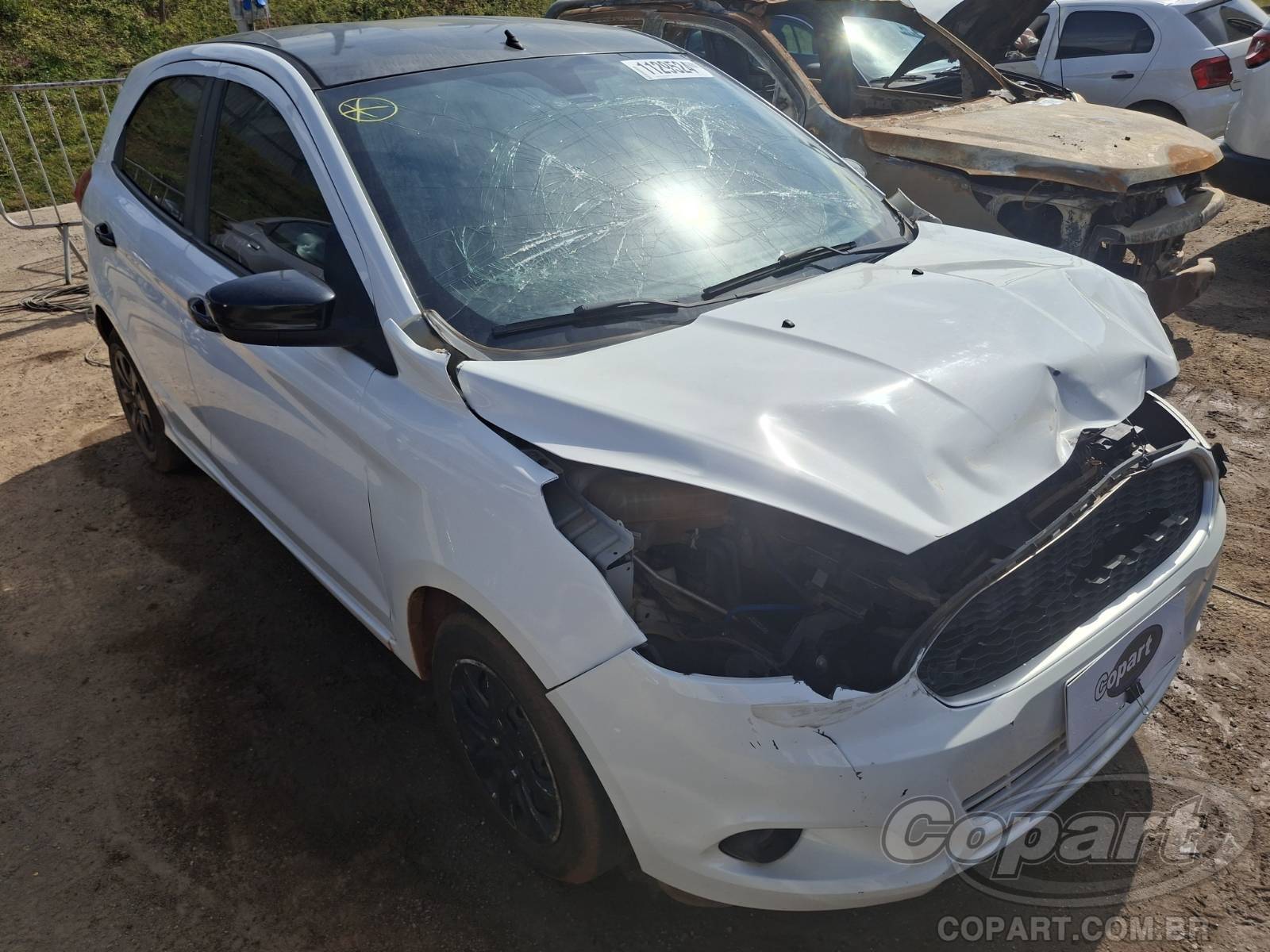 Ford KA 2016 - Colisão Média Monta