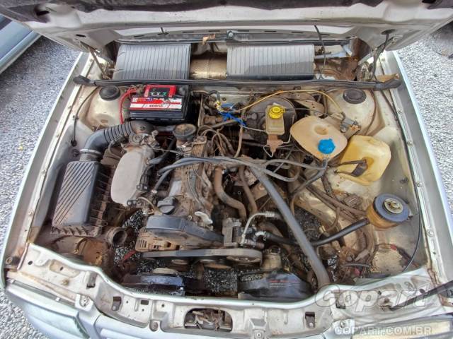 2000 VOLKSWAGEN SANTANA 