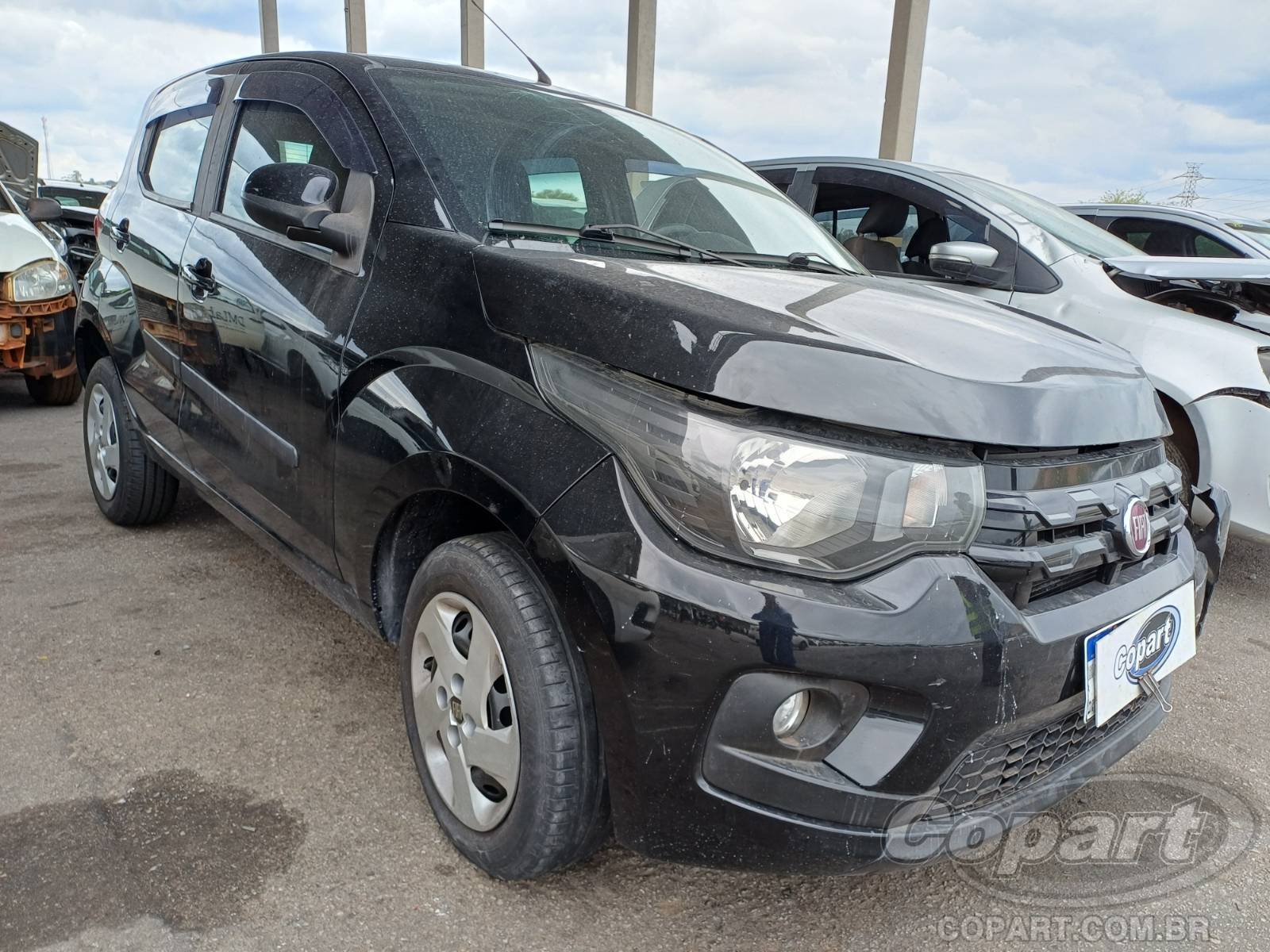 Veículo Fiat Mobi 2017 FIAT MOBI Mobi Like 1.0 Fire 2017 em leilão