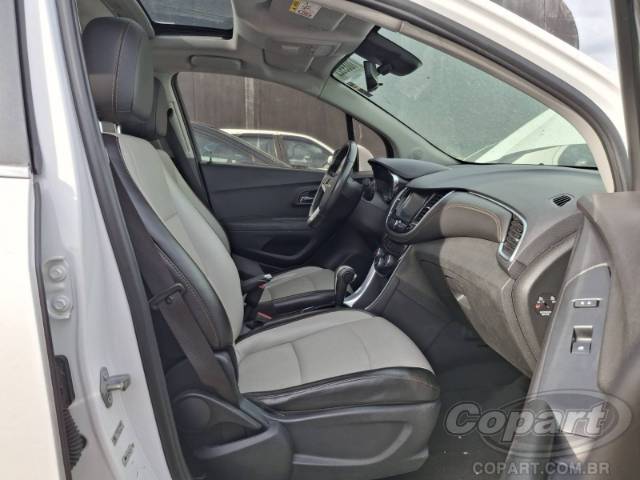 2017 CHEVROLET TRACKER 