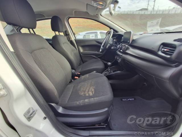 2025 FIAT CRONOS 