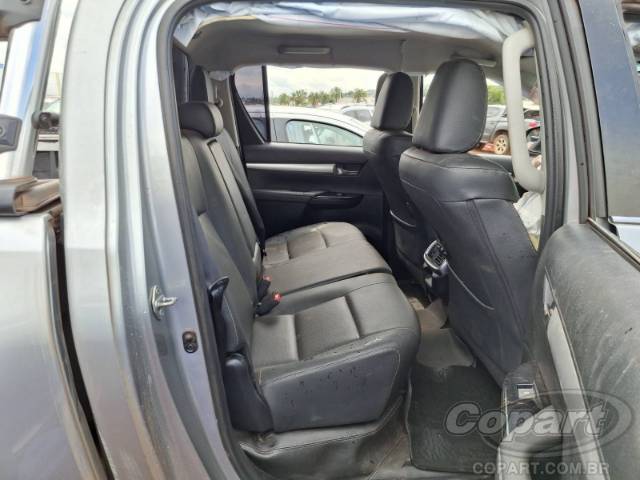 2024 TOYOTA HILUX CD 