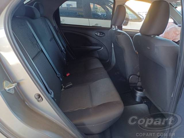 2017 TOYOTA ETIOS SEDA 