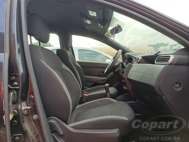 2022 RENAULT DUSTER 