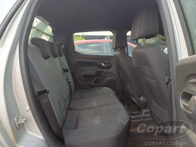 2025 FIAT STRADA CD 