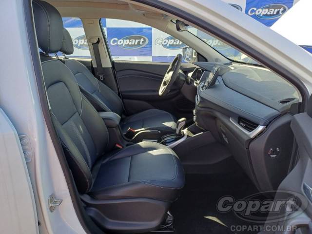 2025 CHEVROLET TRACKER 