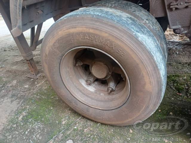 2009 GUERRA SEMI-REBOQUE 