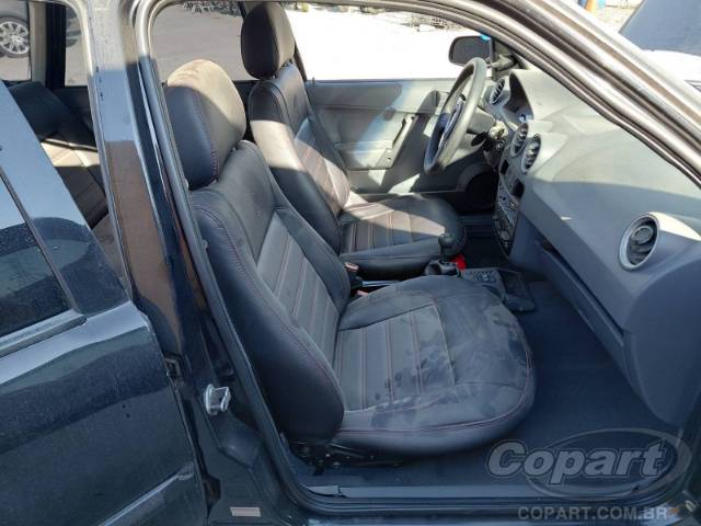 2006 VOLKSWAGEN PARATI 