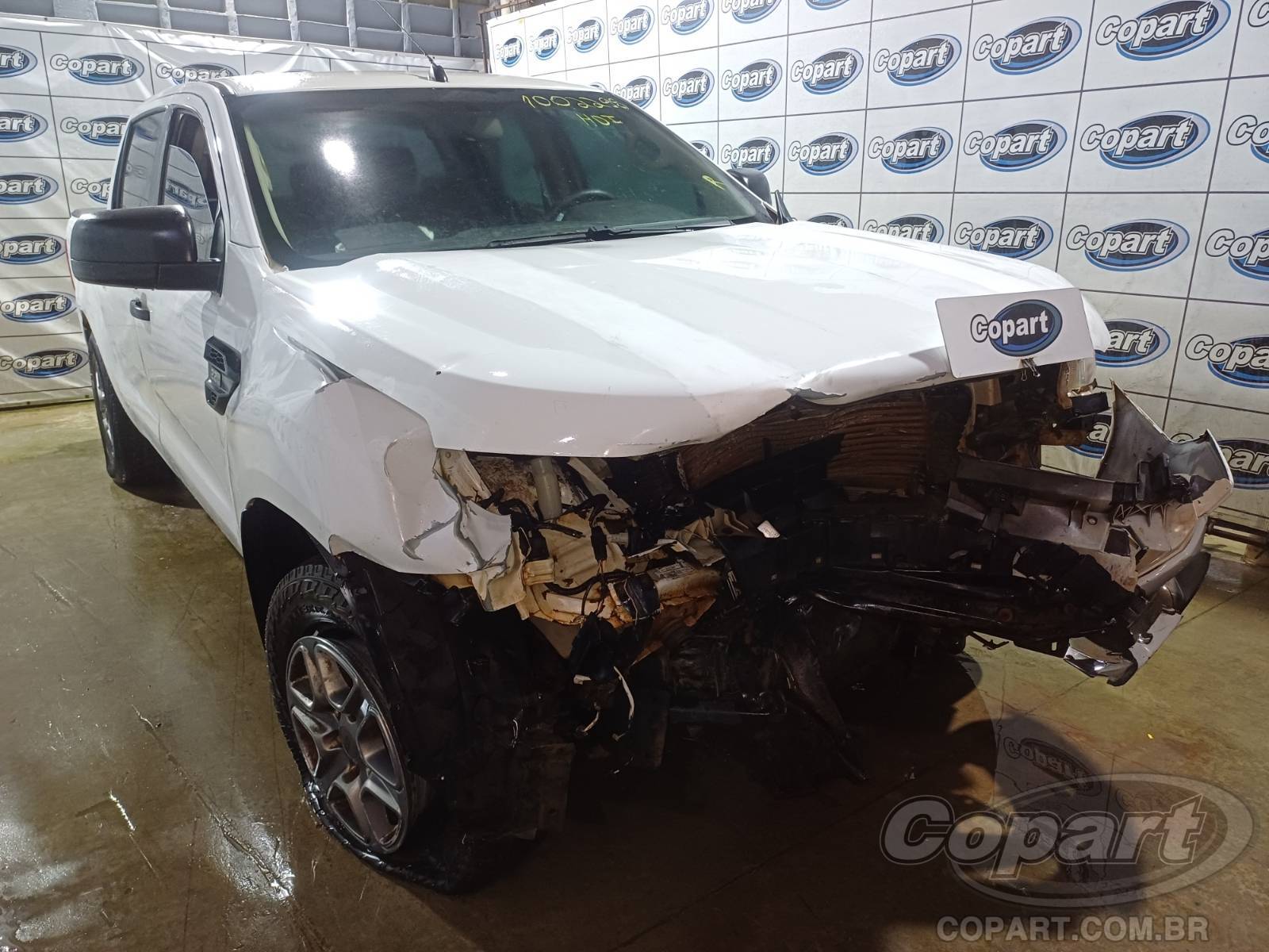 Veículo Ford Ranger FORD RANGER CD 2017 Colisão Média Monta 2017 em leilão
