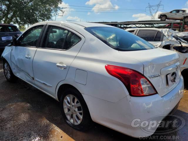 2020 NISSAN VERSA 