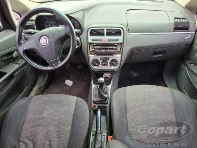 2012 FIAT PUNTO 
