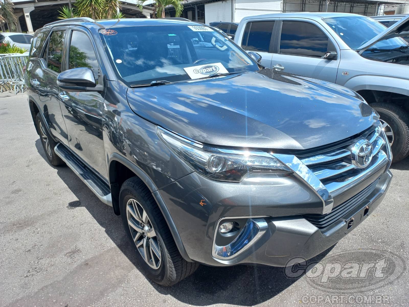 Veículo Toyota SW4 2020 TOYOTA SW4 SRX 2.8 D-4D TURBO 2020 em leilão