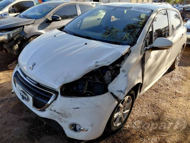 2015 PEUGEOT 208 