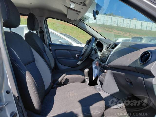 2018 RENAULT SANDERO 