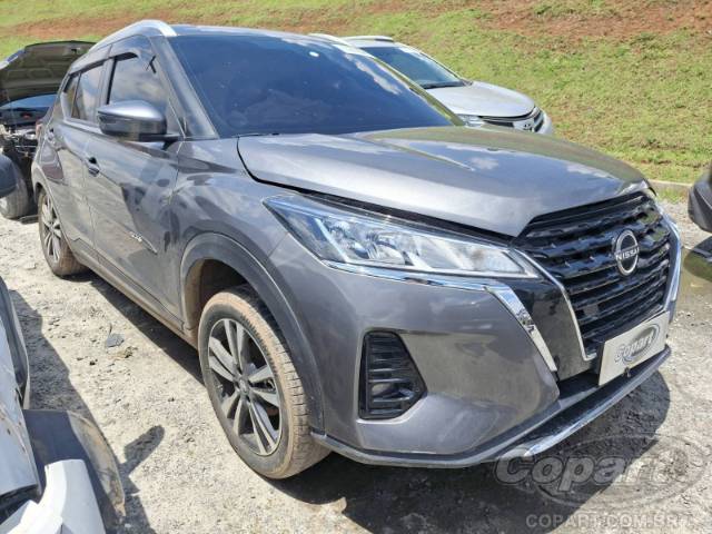 2023 NISSAN KICKS 