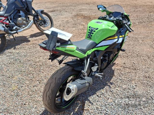 2025 KAWASAKI NINJA ZX-6R 