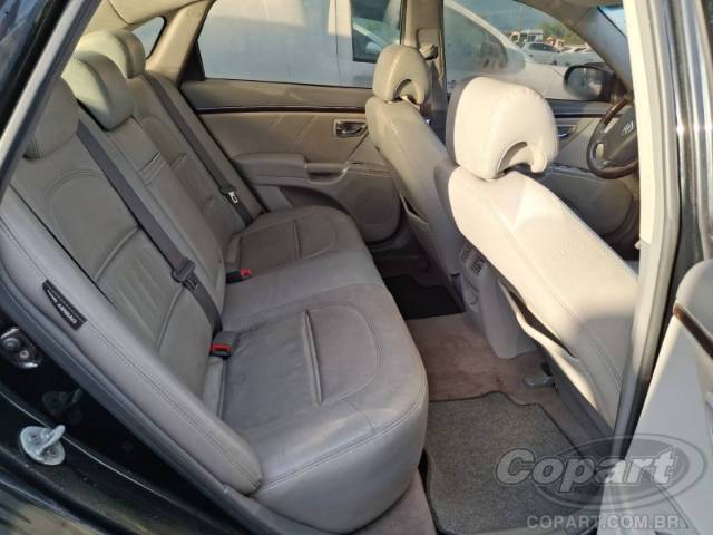2011 HYUNDAI AZERA 