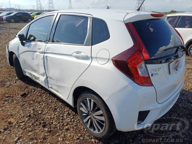 2015 HONDA FIT 