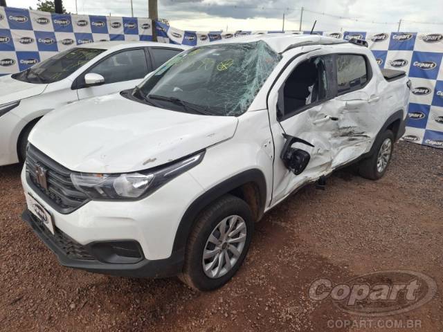 2025 FIAT STRADA CD 