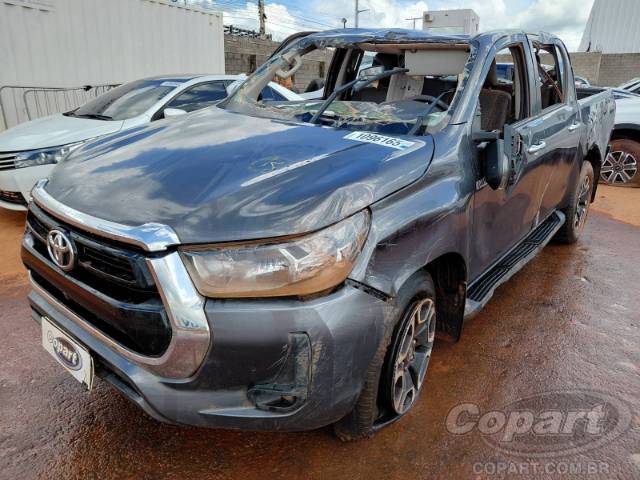 2022 TOYOTA HILUX CD 