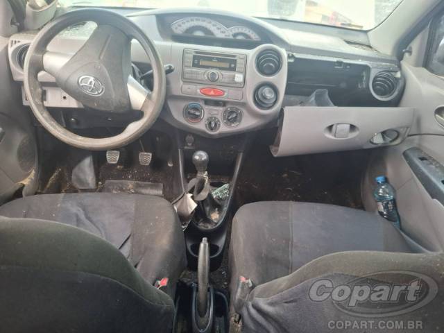 2013 TOYOTA ETIOS SEDA 