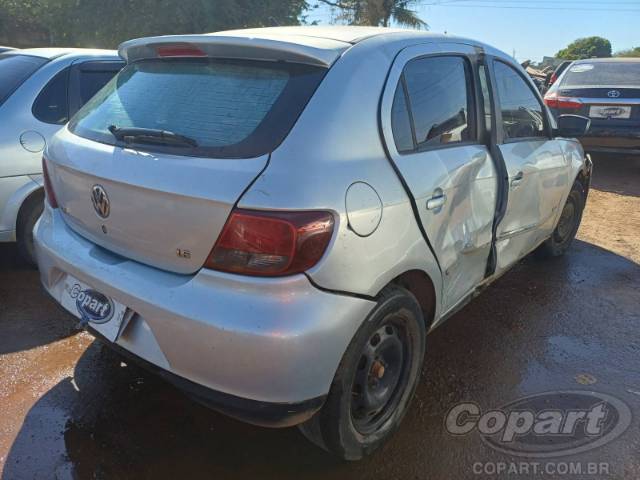 2009 VOLKSWAGEN GOL 