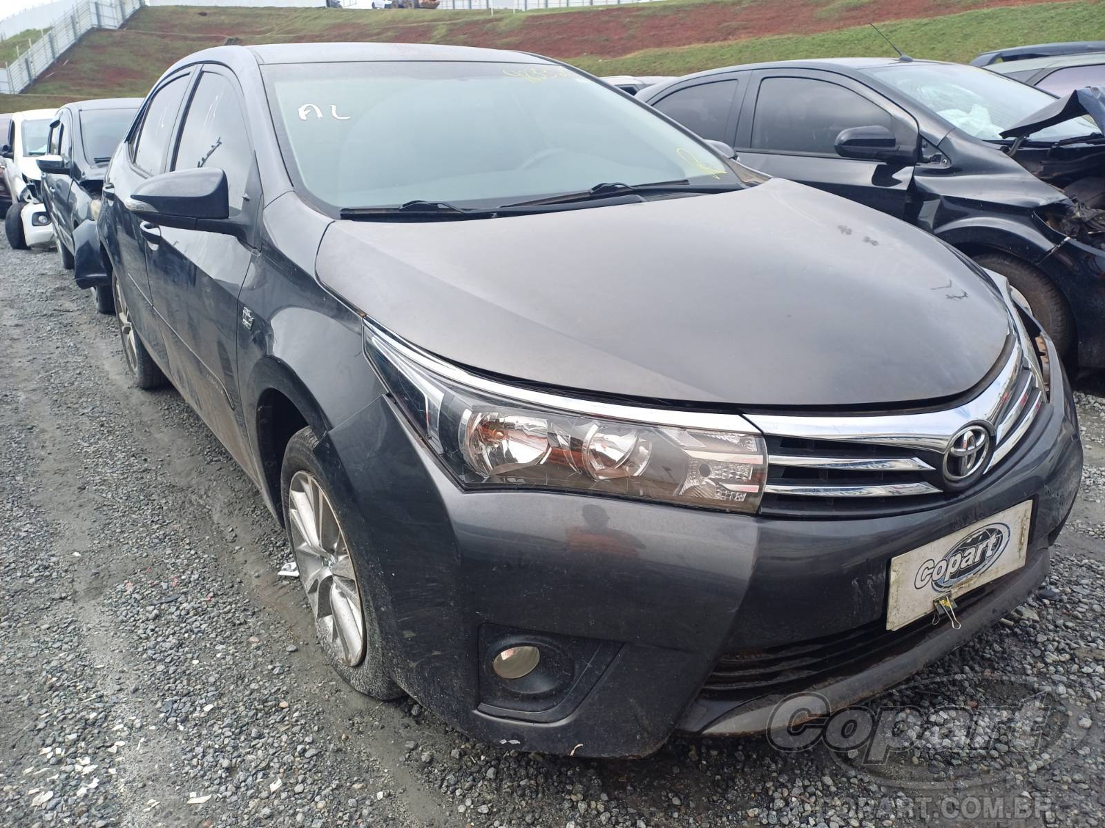 Veículo Toyota Corolla Toyota Corolla XEi 2.0 16V Dual VVT-i 2015 Médio Dano 2015 em leilão