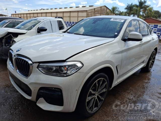 2021 BMW X4 