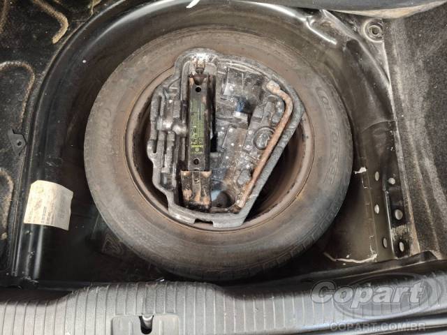 2010 VOLKSWAGEN GOLF 