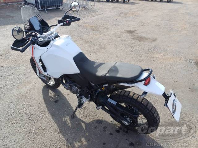 2024 DUCATI DESERTX 