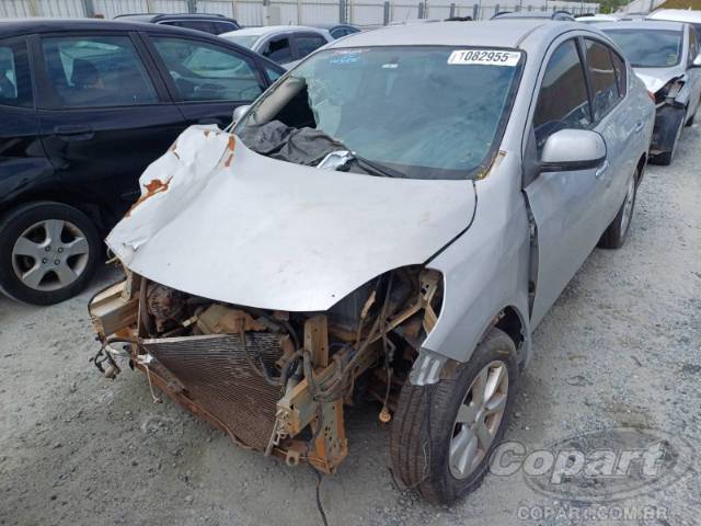2014 NISSAN VERSA 
