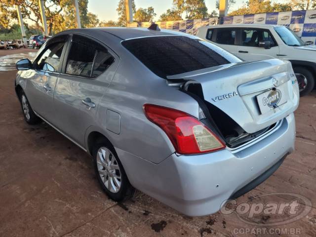 2018 NISSAN VERSA 