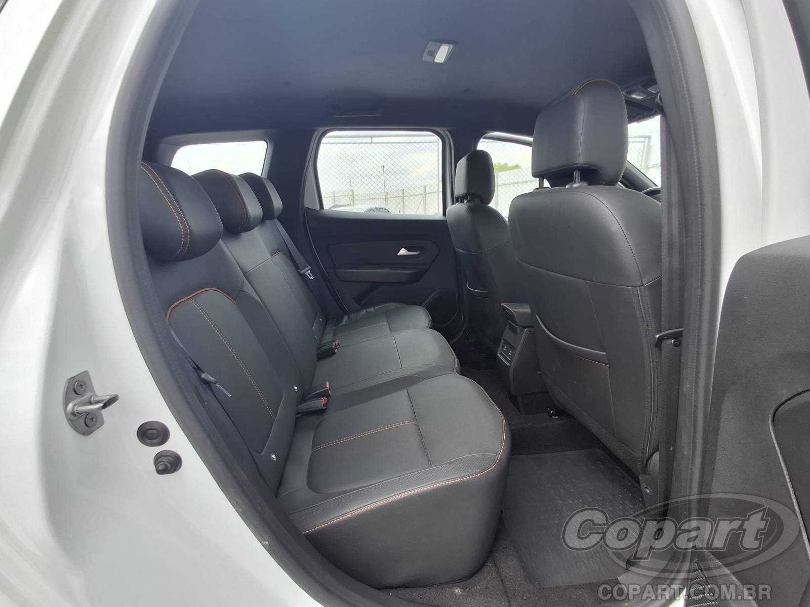 2026 RENAULT DUSTER — foto 6 de 11