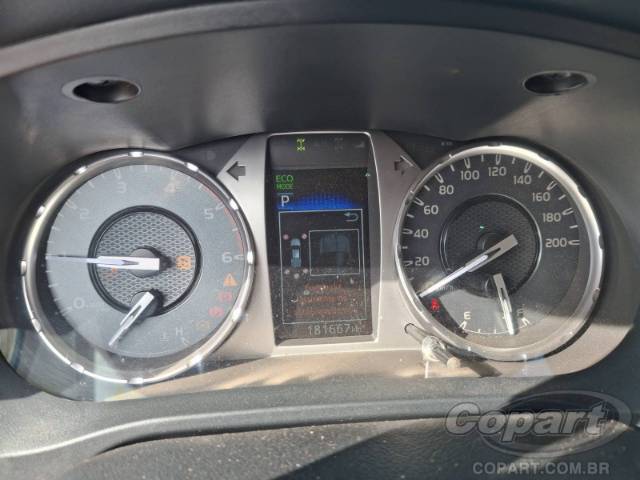 2021 TOYOTA HILUX CD 