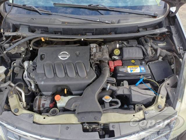 2014 NISSAN LIVINA 