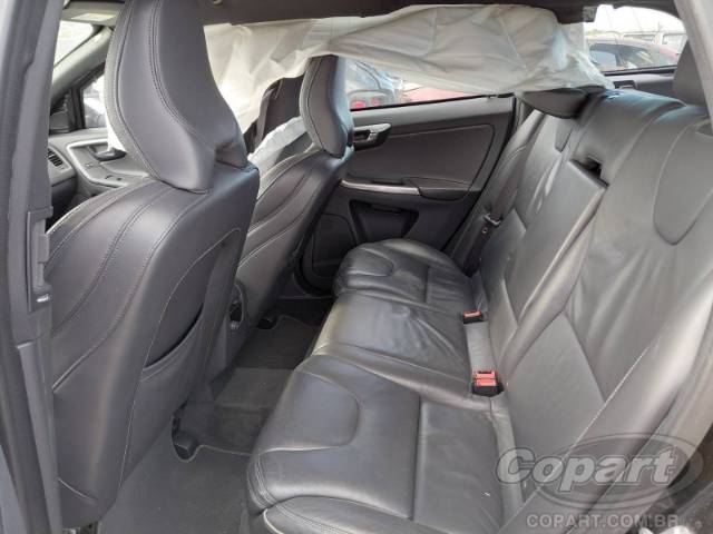 2017 VOLVO XC60 