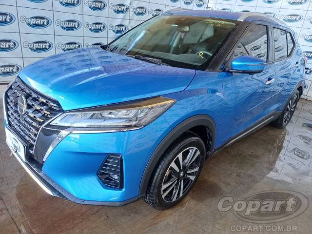 2022 NISSAN KICKS 