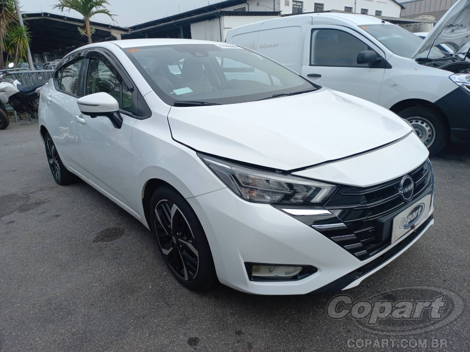 Veículo Nissan Versa NISSAN Versa 2024 2024 em leilão