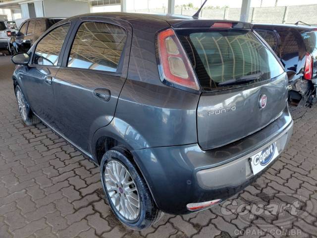 2013 FIAT PUNTO 
